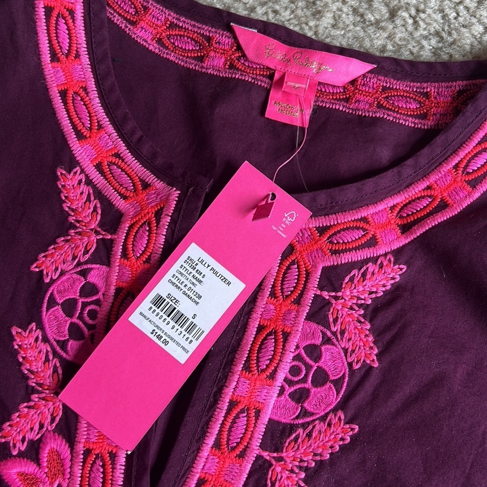 Lilly Pulitzer Corbett’s Tunic pink embroidered floral v neck blouse top small - Picture 3 of 6